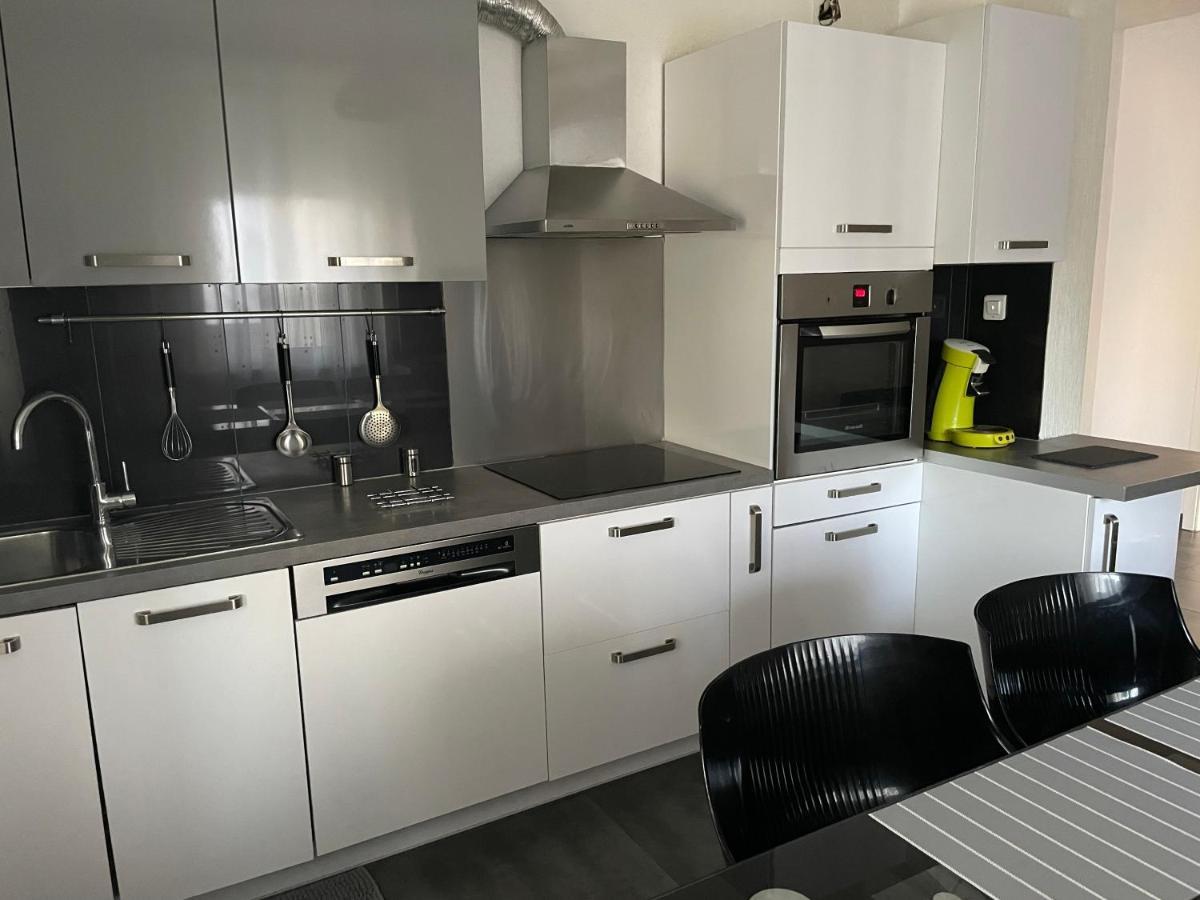 Appartement Bes,, Chaleureux Et Confortable Avec Entree Independante 怀顿黑姆 外观 照片