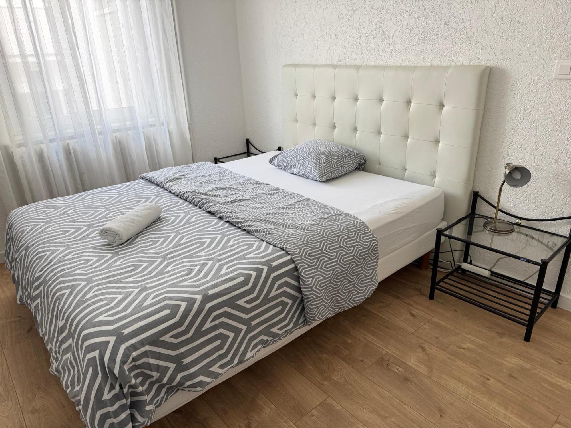 Appartement Bes,, Chaleureux Et Confortable Avec Entree Independante 怀顿黑姆 外观 照片
