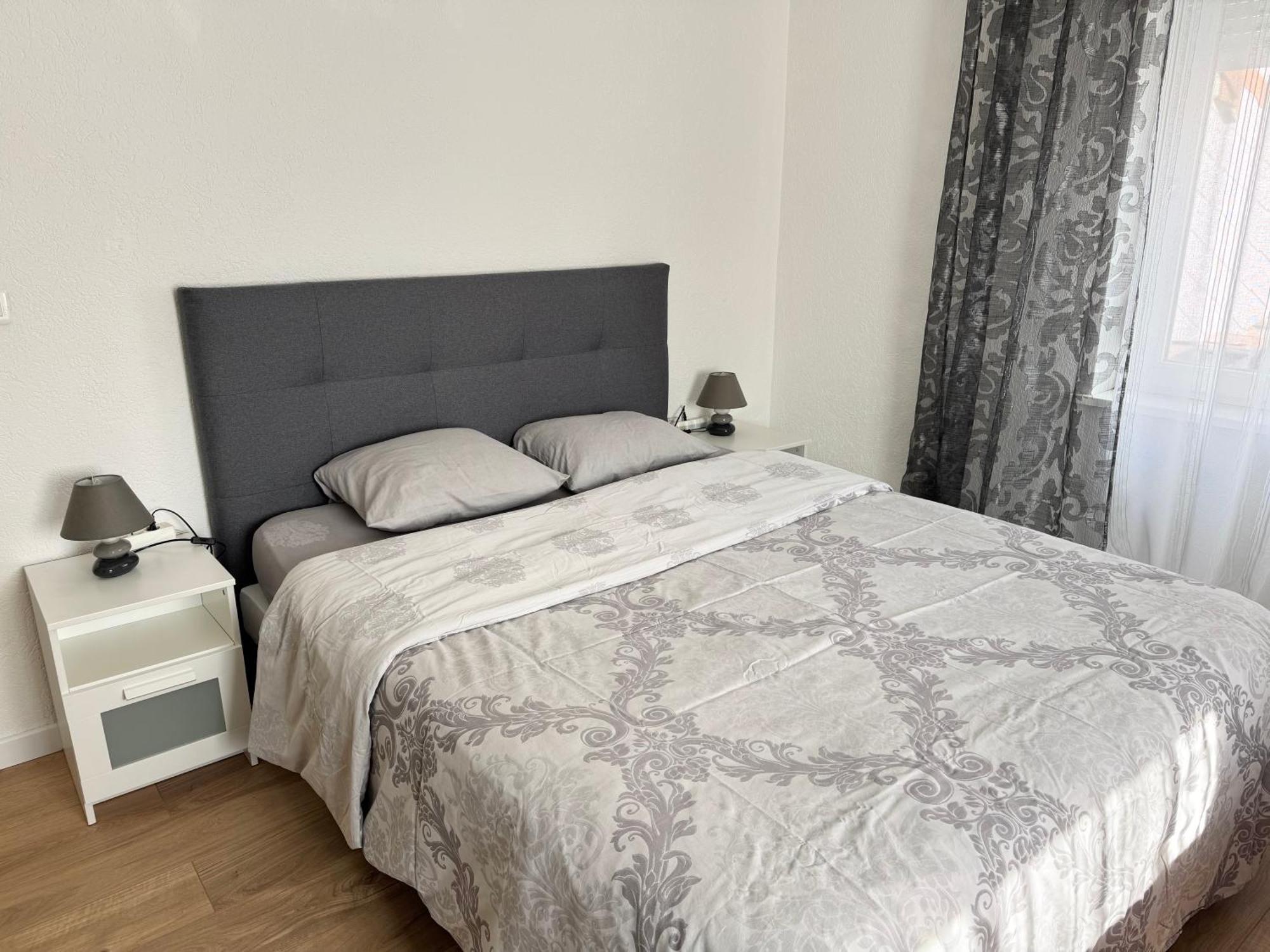 Appartement Bes,, Chaleureux Et Confortable Avec Entree Independante 怀顿黑姆 外观 照片